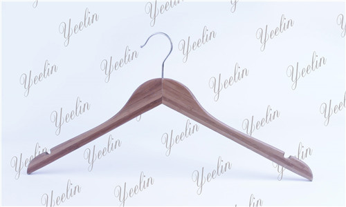 Special Design Chinese Bamboo Wooden Clothes Hanger (YLBM3012-NTLN1)