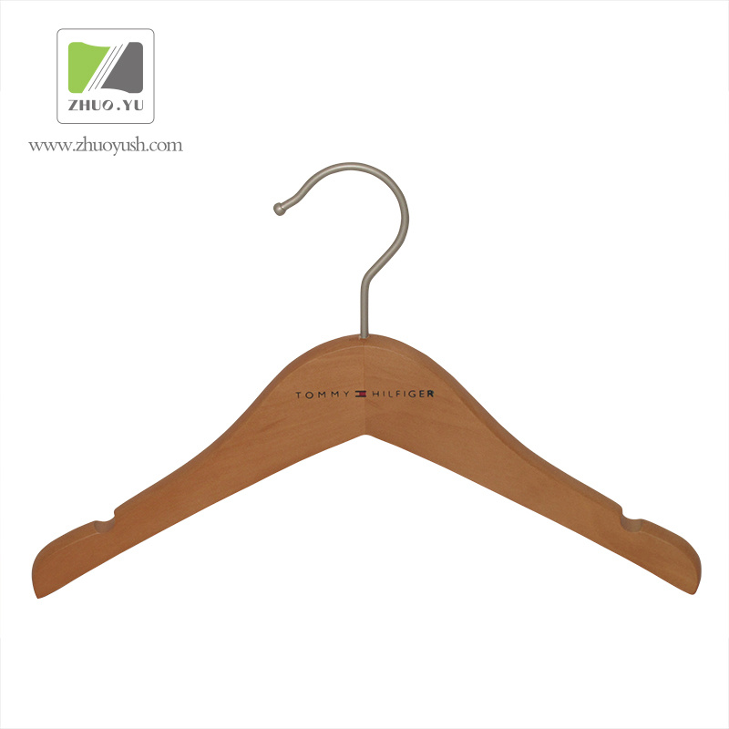 /proimages/2f0j00vEKGoCqzaQbP/wooden-hanger-shirt-hanger-for-kids-clothes-shop.jpg