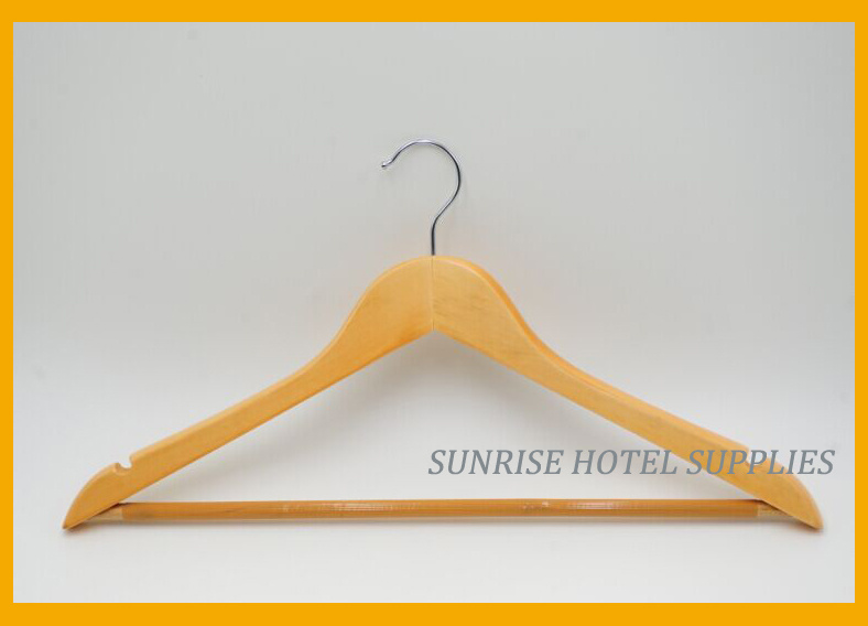 /proimages/2f0j00vNYQPGutaKqs/hotel-wooden-clothes-hanger-with-silver-hook.jpg