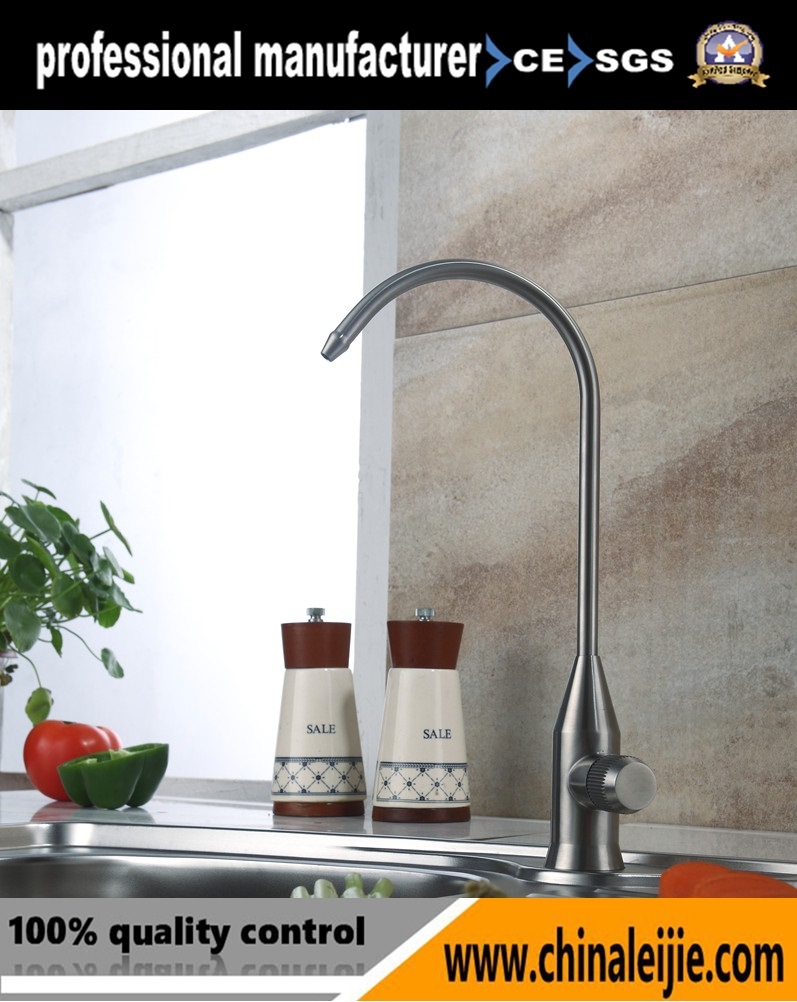 /proimages/2f0j00wSGQoViCbMuY/stainless-steel-single-lever-kitchen-faucet-tap.jpg