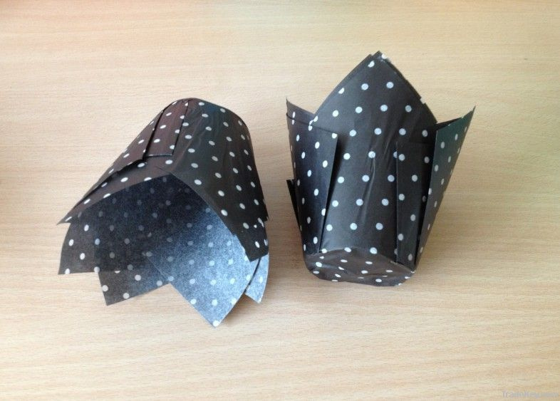 Colorful Greaseproof Paper Baking Tulip Muffin Cups Making Machine