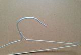 2016 Cheapest Sprayed Metal Wire Hangers for Laundry Room White Color Clothes Hangers