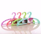 PP Material and Tube Style Plastic Hanger Series Small Size