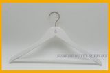 White Classic Top Wooden Clothes Hanger for Hotel