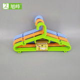 Nonslip Colored Plastic Clothes Swimwear Hanger for Drying Clothes