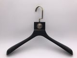 Luxury High Neck Plastic Clothes Hanger Suit / Bottom Hanger