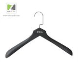 New Style Rubber Paint Coated Plastic Clothing Hanger