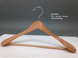 Fsc/BSCI Certification Natural Color Wooden Clothes Hanger Hangers for Jeans
