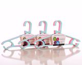 2017 New Sample Non Slip Recycled Garment Mix Color Plastic Hanger