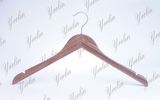Cheap Price Notched Clothes Bamboo Hanger Ylbm6612-Ntln1 for Supermarket, Wholesaler with Shiny Chrome Hook