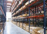 Heavy Duty Pallet Rack in Warehouse