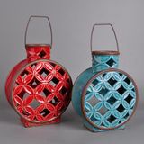 Classical Hollow out Glazed Ceramic Candle Holder with Metal Handle